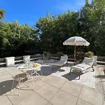 Suite Avec Grande Terrasse Et Parc - Gite Classe 4 Etoiles
