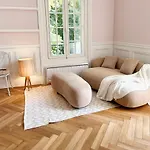 Suite Avec Grande Terrasse Et Parc - Gite Classe 4 Etoiles